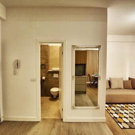 Mario & Manor - Alezzi Apartment