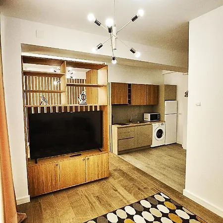 Mario & Manor - Alezzi Apartman