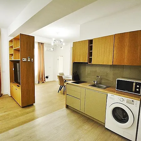 Mario & Manor - Alezzi Apartment Năvodari